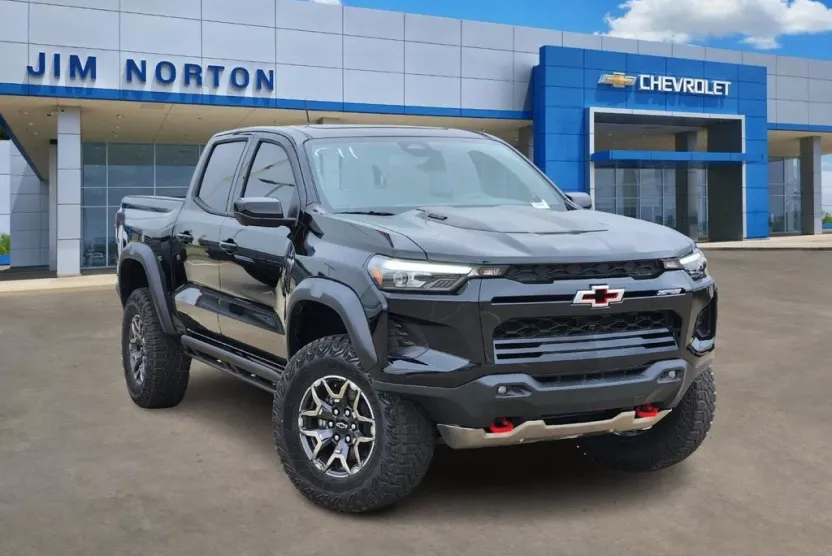 2026 Chevrolet Colorado ZR2 photo 1