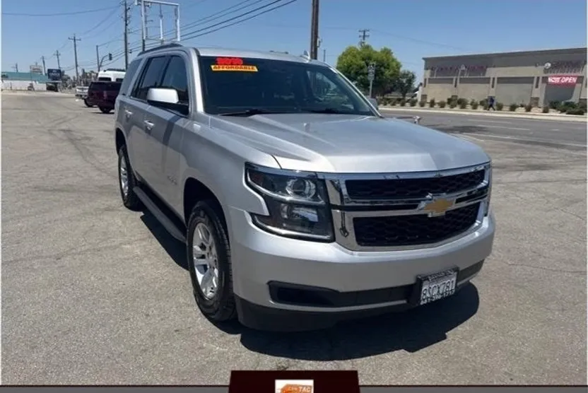 2019 Chevrolet Tahoe LT photo 1