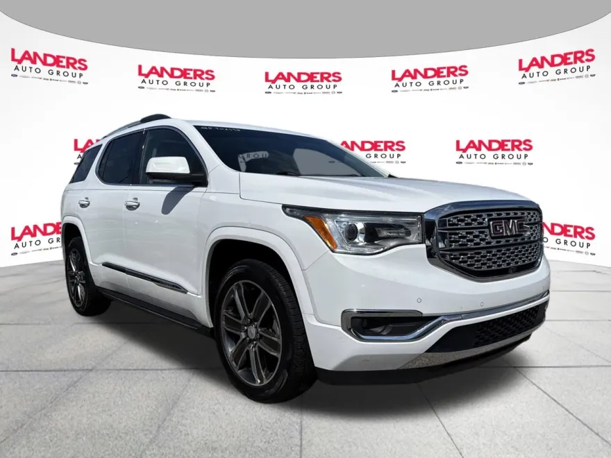 2019 Gmc Acadia Denali photo 1