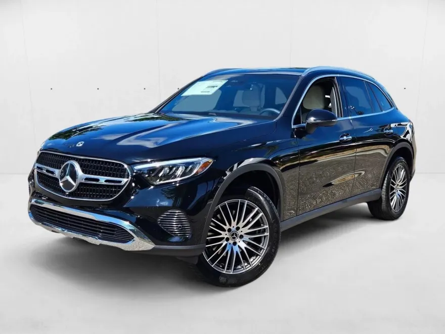2026 Mercedes Benz GLC 300 photo 1