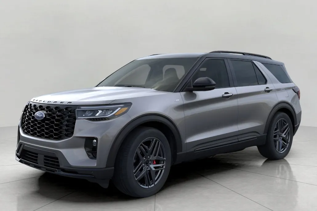 2025 Ford Explorer ST photo 1