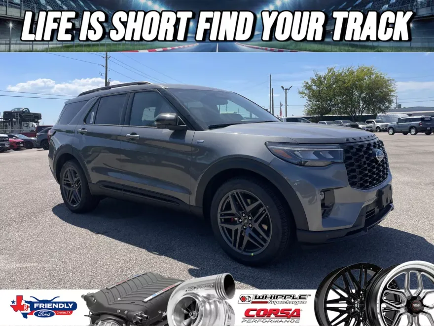 2025 Ford Explorer ST-Line photo 1