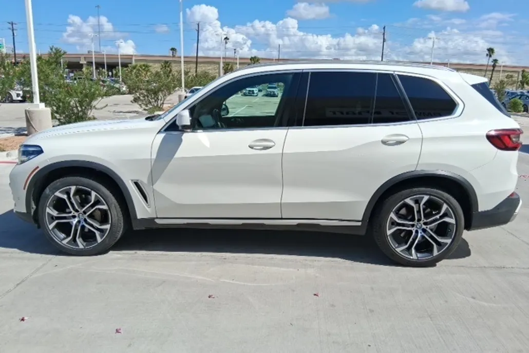 2022 Bmw X5 sDrive40i photo 1
