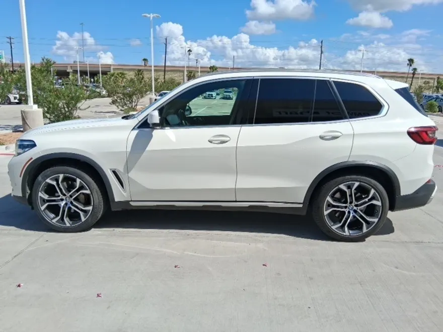2022 Bmw X5 sDrive40i photo 1