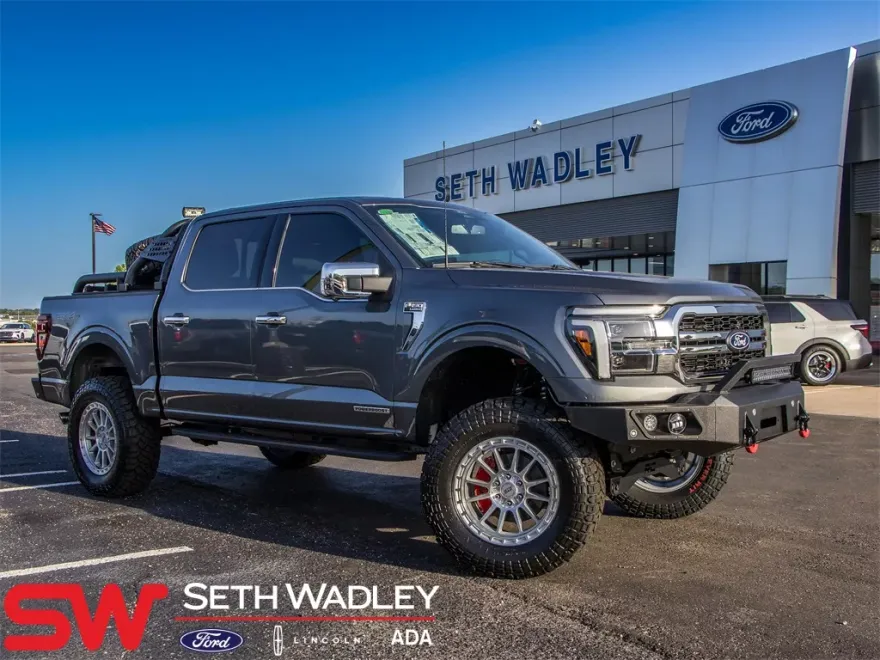 2025 Ford F-150 Lariat photo 1