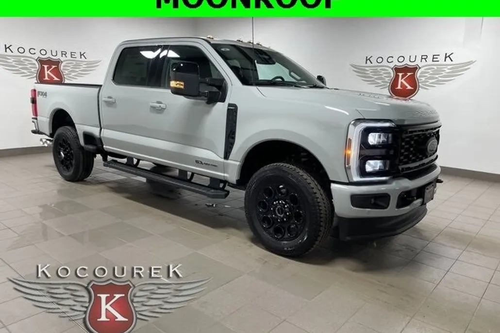 2025 Ford F-350 photo 1