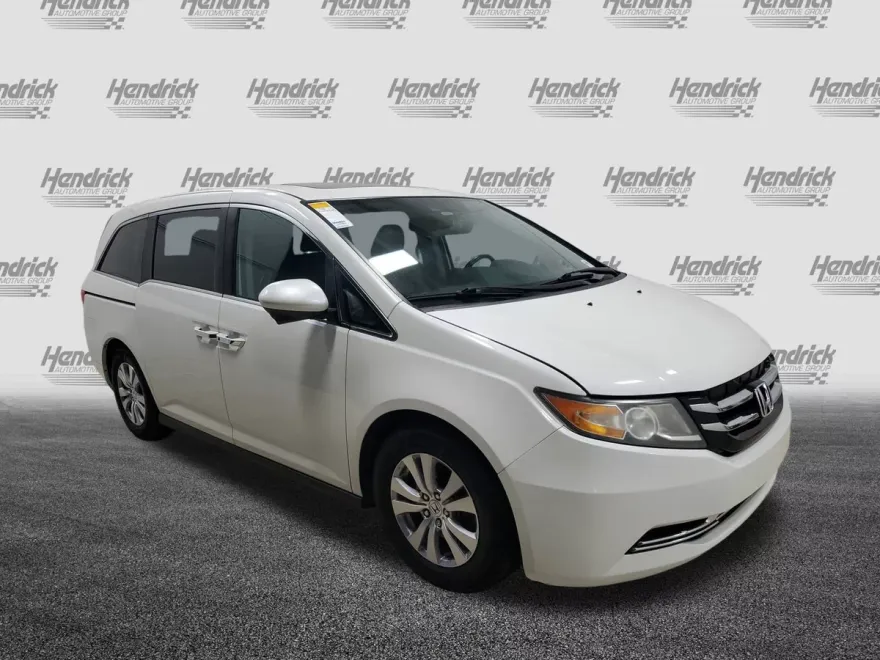 2016 Honda Odyssey EX-L photo 1