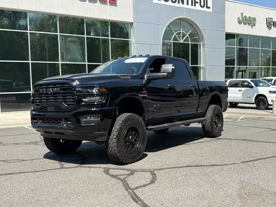 2025 Ram 2500 Big Horn photo 1