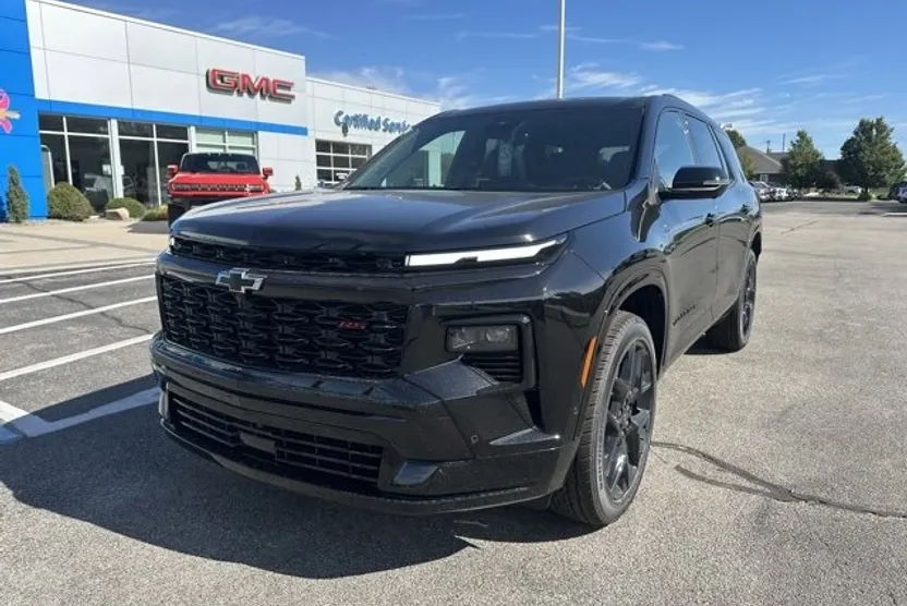 2026 Chevrolet Traverse RS photo 1