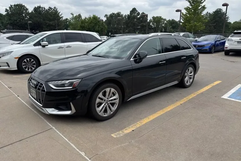 2020 Audi A4 Allroad 2.0T Premium Plus Quattro photo 1