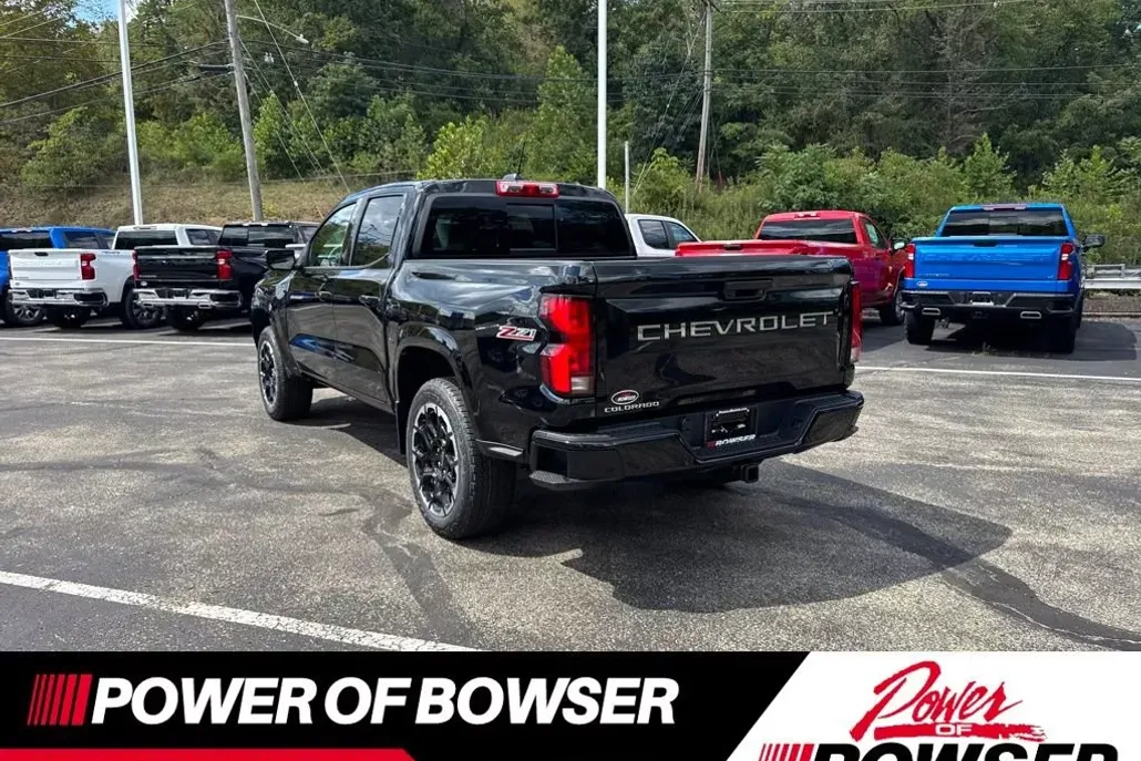 2026 Chevrolet Colorado Z71 photo 1