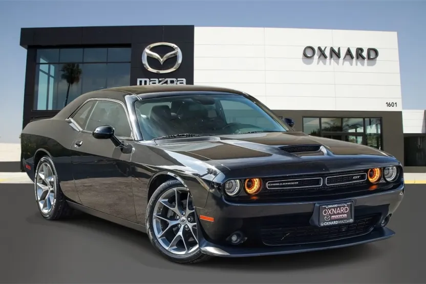 2022 Dodge Challenger GT photo 1