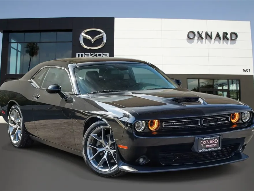 2022 Dodge Challenger GT photo 1