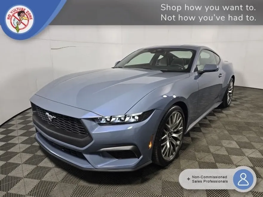 2025 Ford Mustang EcoBoost Premium photo 1
