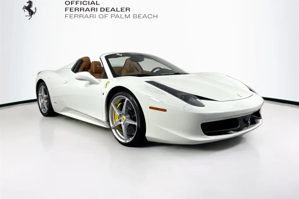 2015 Ferrari 458 Spider Base photo 1