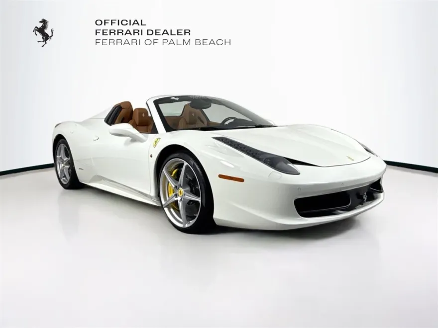 2015 Ferrari 458 Spider Base photo 1