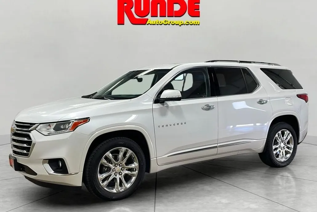 2019 Chevrolet Traverse High Country photo 1
