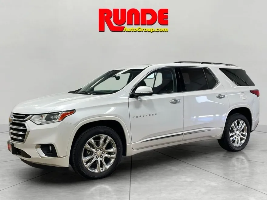 2019 Chevrolet Traverse High Country photo 1