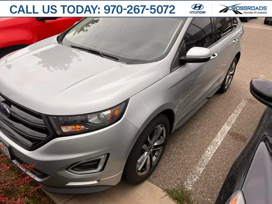2016 Ford Edge Sport photo 1