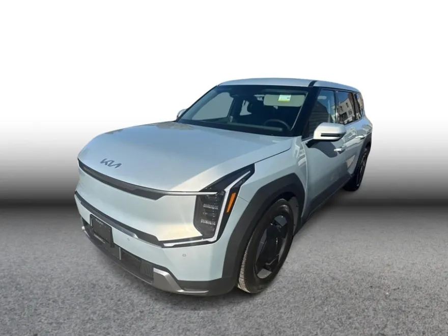 2026 Kia EV9 Light Long Range photo 1