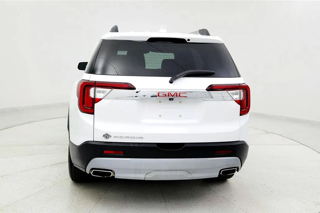 2023 Gmc Acadia SLT photo 1