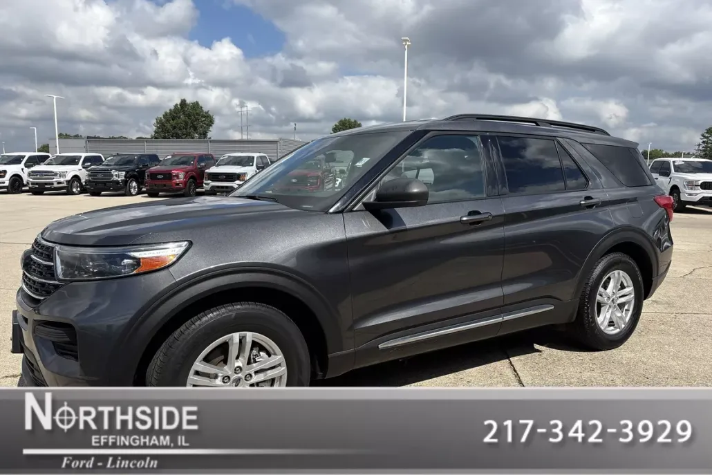 2020 Ford Explorer XLT photo 1