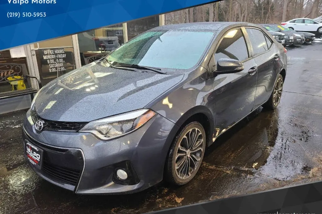 2016 Toyota Corolla S photo 1