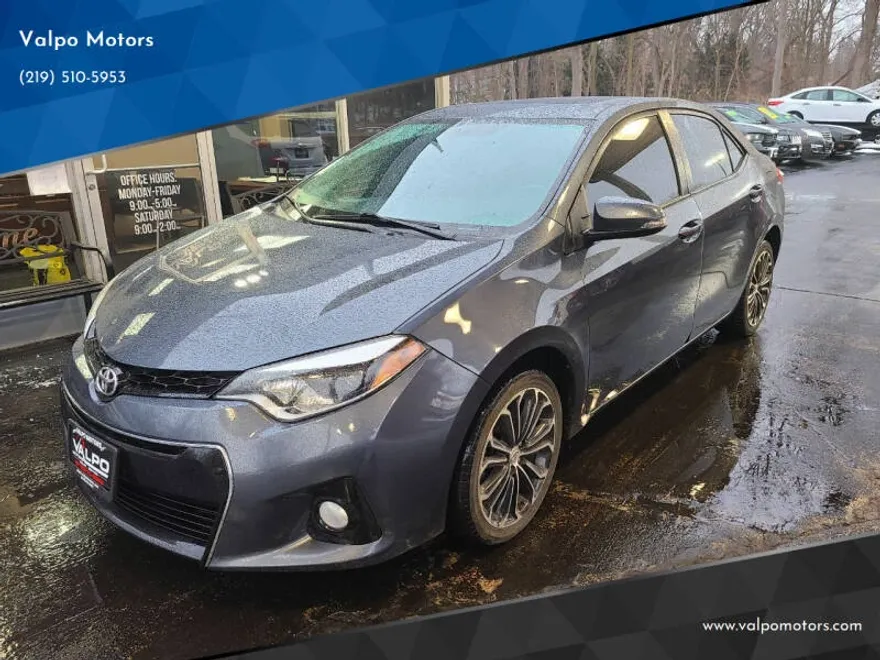 2016 Toyota Corolla S photo 1