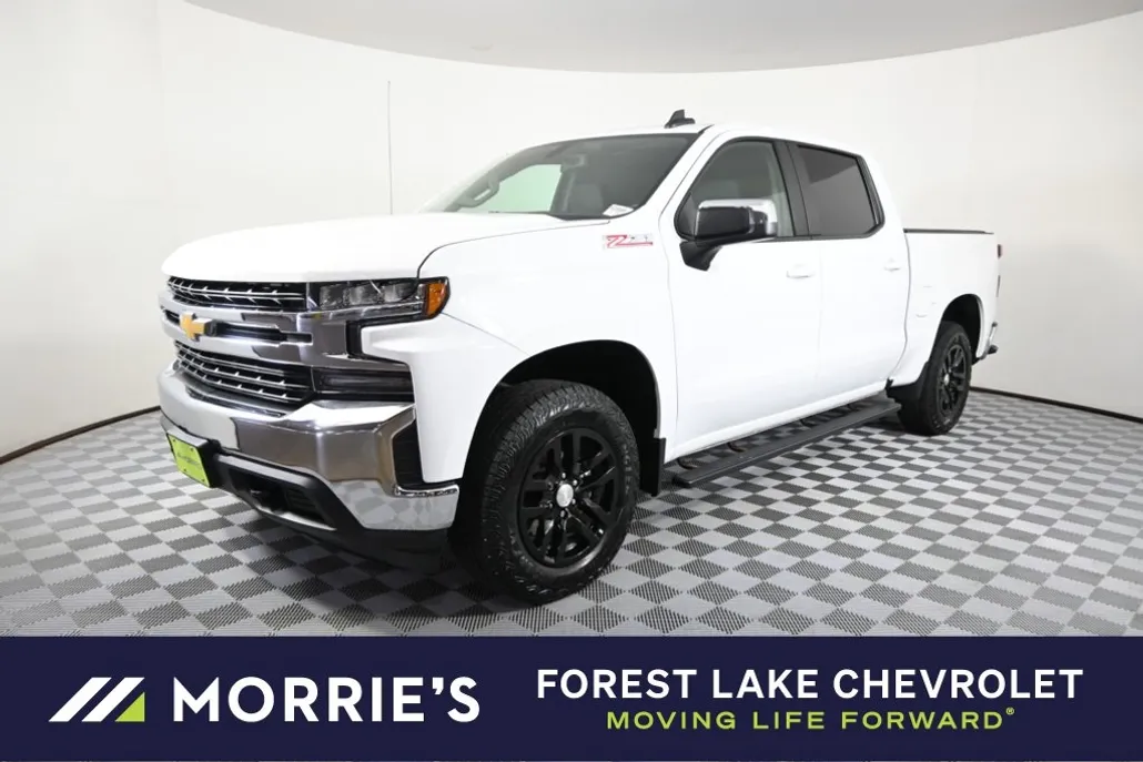 2022 Chevrolet Silverado 1500 LT photo 1
