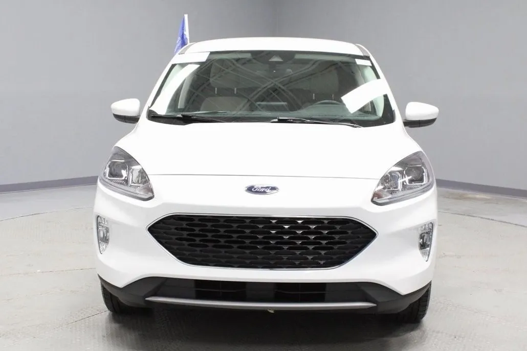 2022 Ford Escape SEL Hybrid photo 1