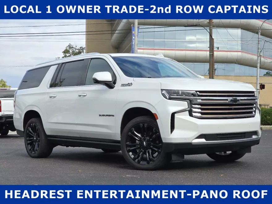 2022 Chevrolet Suburban High Country photo 1
