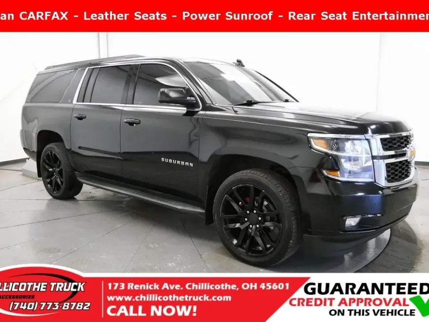 2019 Chevrolet Suburban LT photo 1
