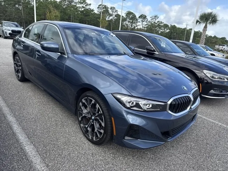 2025 Bmw 330i photo 1