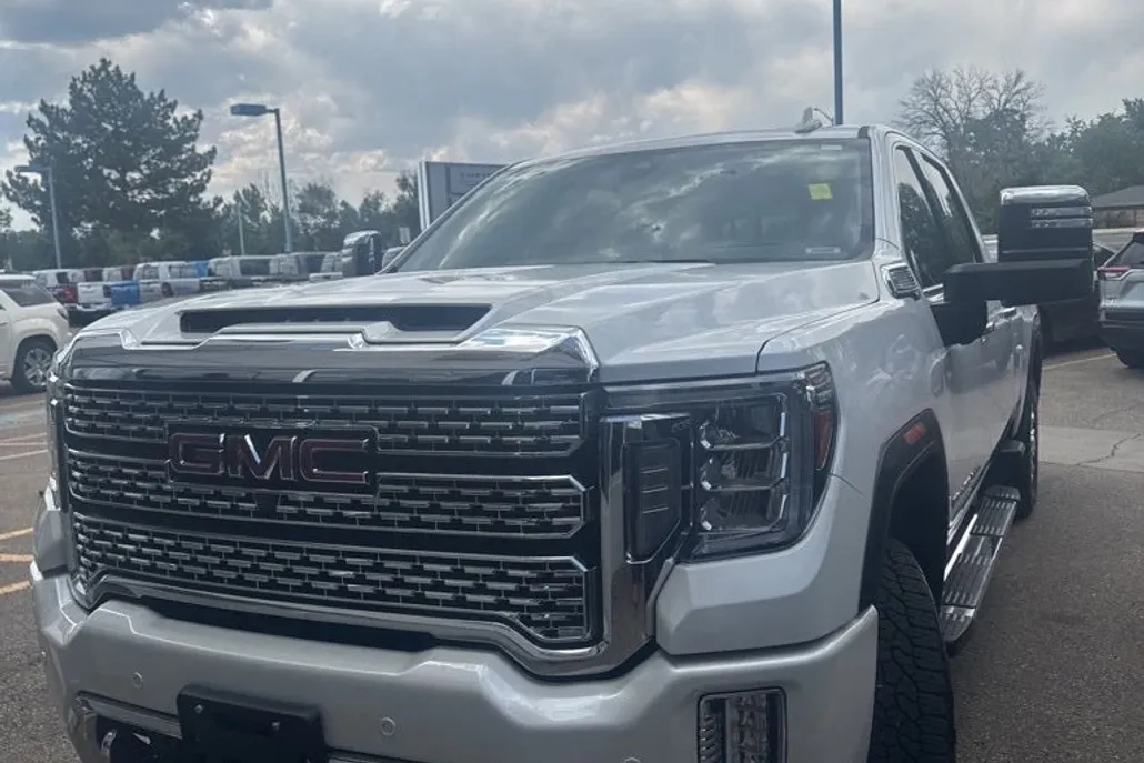 2022 Gmc Sierra HD Denali photo 1