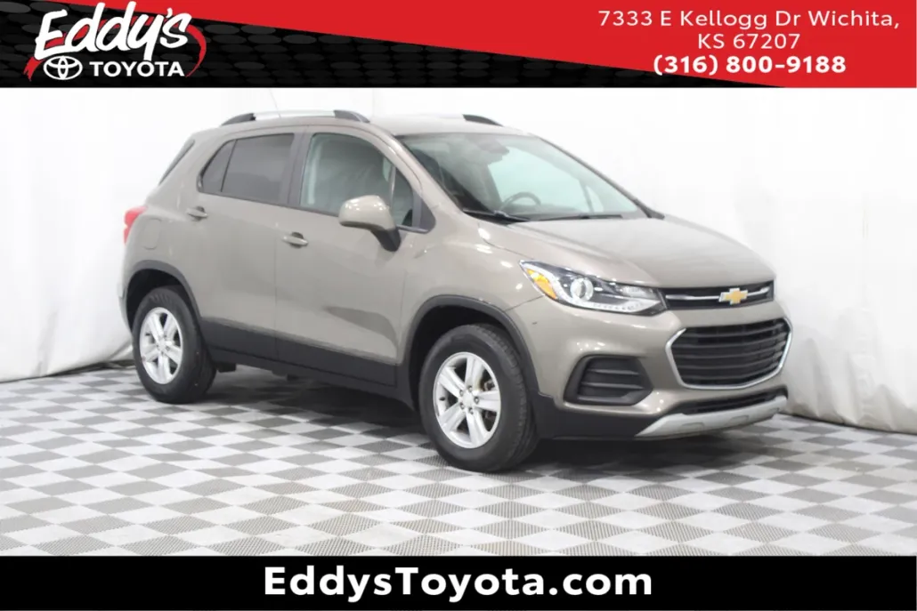 2022 Chevrolet Trax LT photo 1