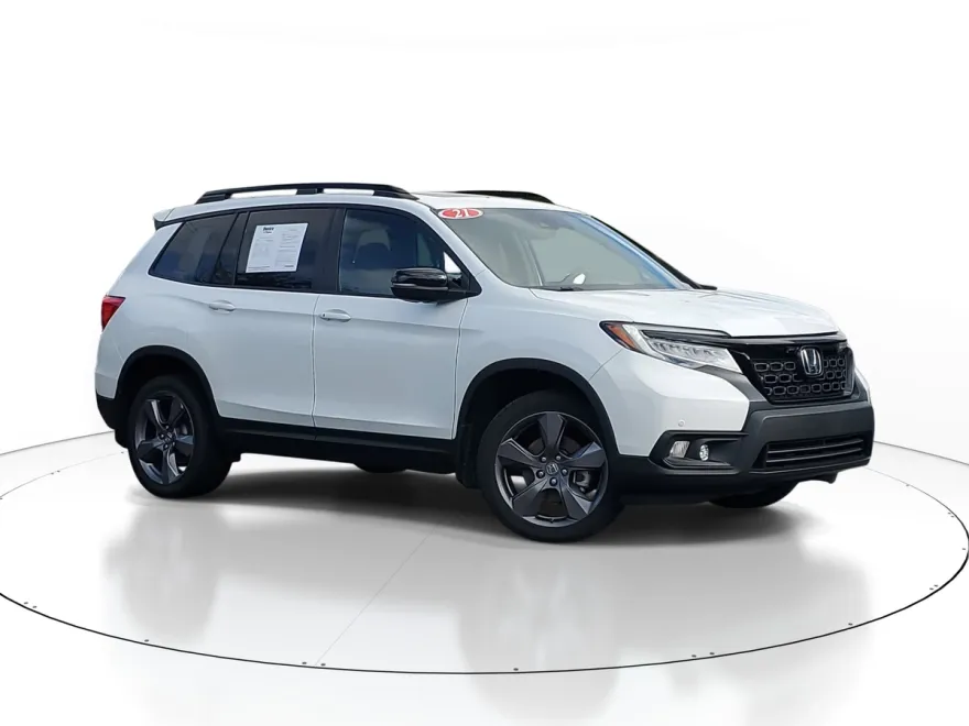 2021 Honda Passport Touring photo 1