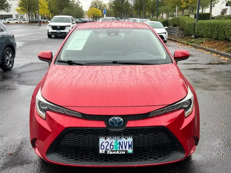 2020 Toyota Corolla Hybrid LE photo 1