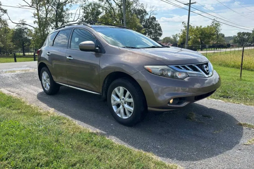 2011 Nissan Murano SL photo 1