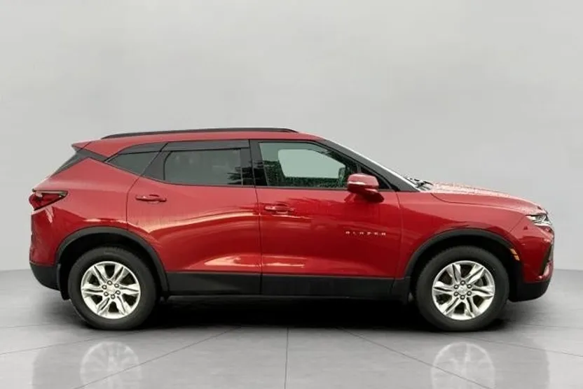 2019 Chevrolet Blazer 2LT photo 1