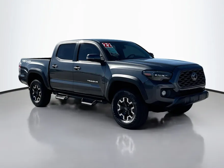 2022 Toyota Tacoma TRD Off-Road photo 1