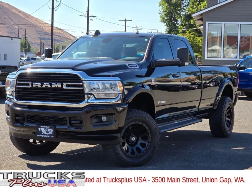 2021 Ram 3500 Big Horn photo 1