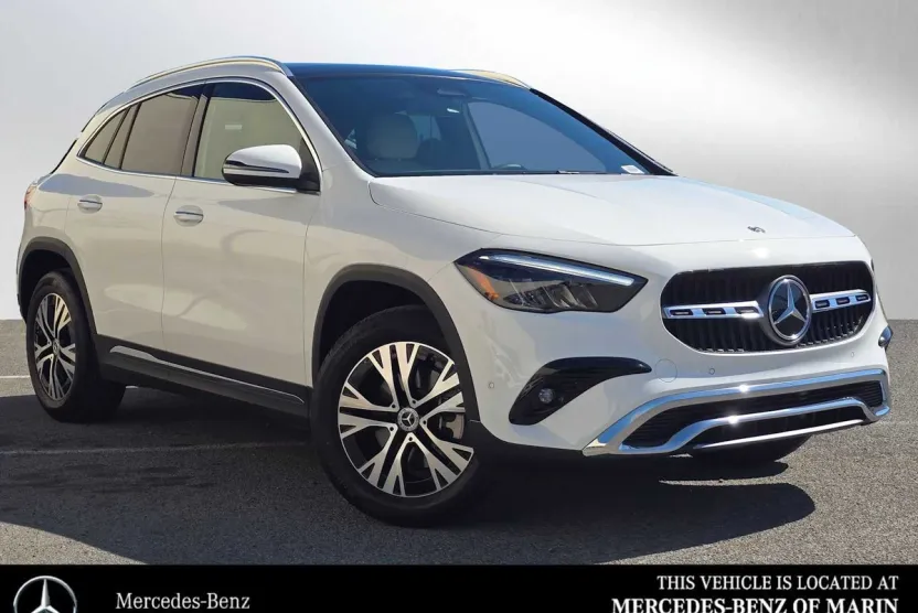 2025 Mercedes Benz GLA 250 4MATIC photo 1