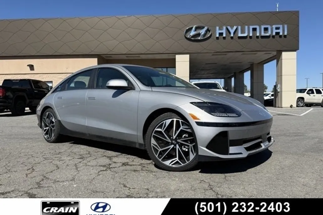 2025 Hyundai Ioniq 6 SEL photo 1