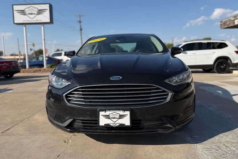 2020 Ford Fusion SE photo 1