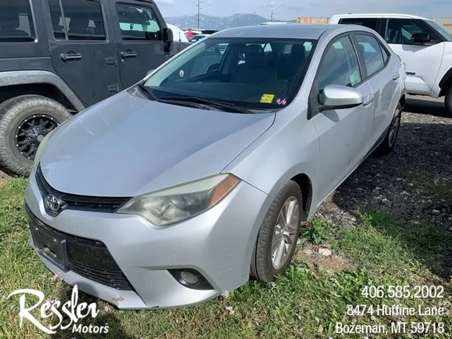 2015 Toyota Corolla LE Plus photo 1