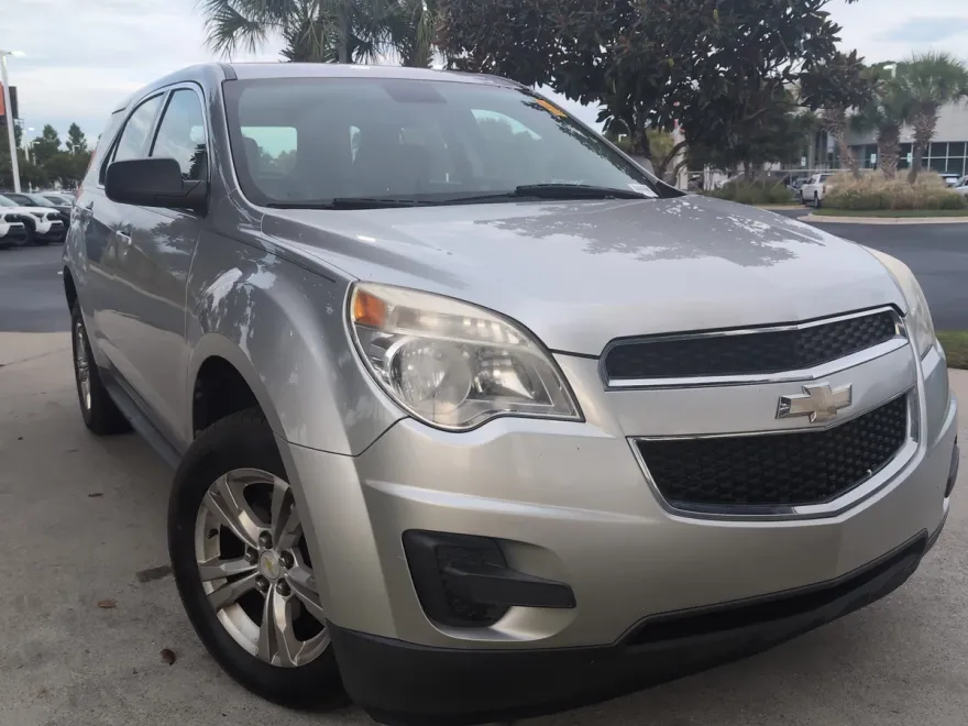 2012 Chevrolet Equinox LS photo 1