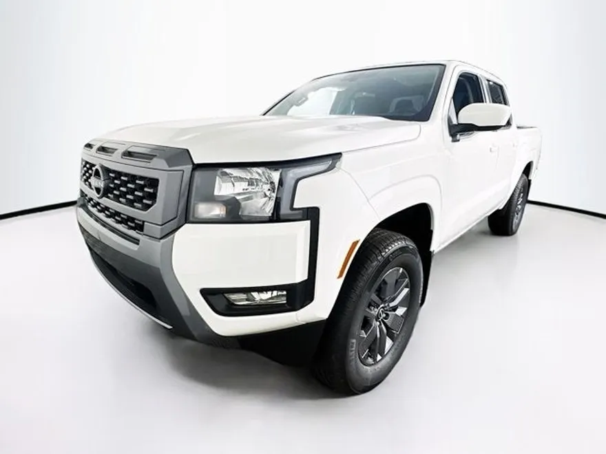 2025 Nissan Frontier SV photo 1