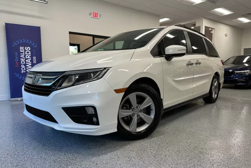 2019 Honda Odyssey EX-L photo 1