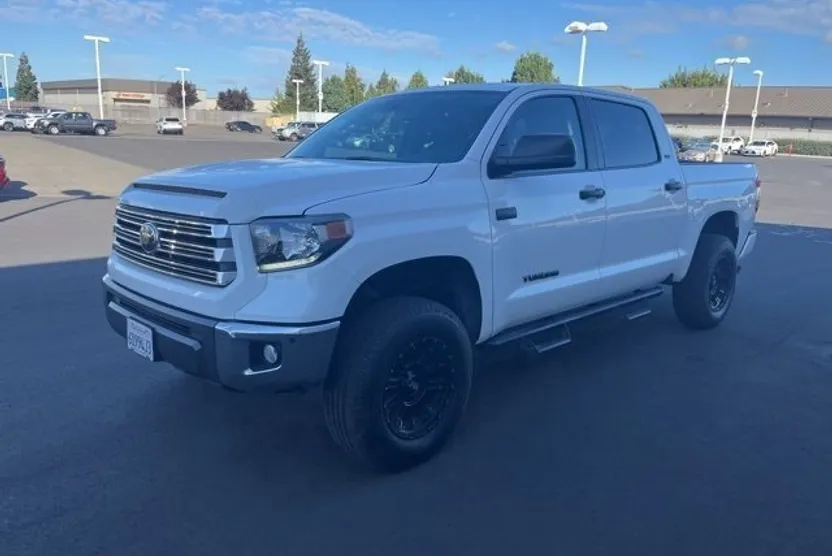 2021 Toyota Tundra SR5 Grade photo 1