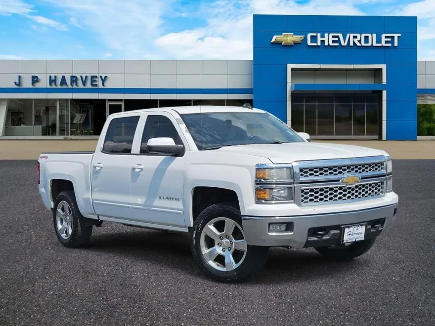 2015 Chevrolet Silverado 1500 LT photo 1